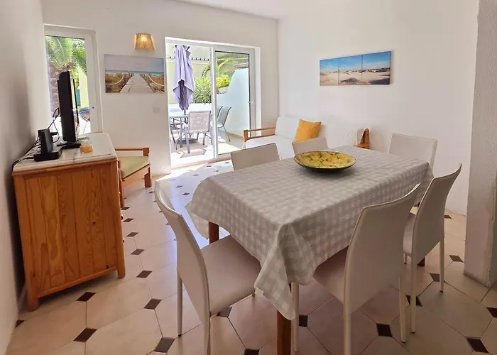 Διαμέρισμα Aldeamento Dos Beijinhos *